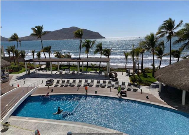 Camino Al Mar "Departamento En Playa" Mazatlán Exterior foto